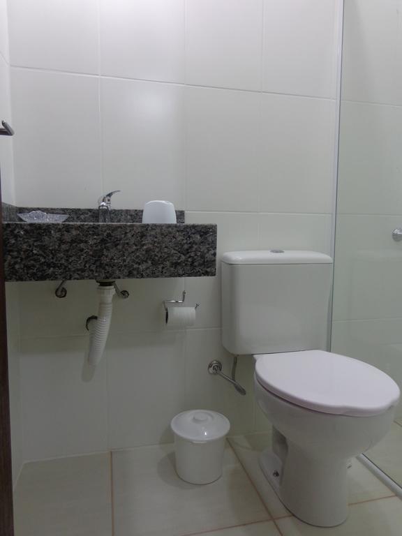 Nascer Do Sol Suites Guarda do Embaú Habitación foto