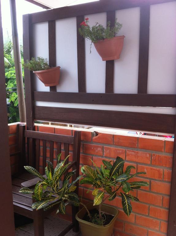 Nascer Do Sol Suites Guarda do Embaú Habitación foto